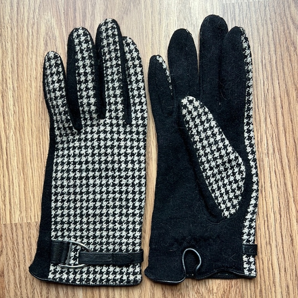 Ralph Lauren Houndstooth Gloves Women’s Medium